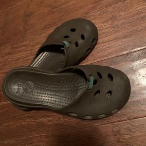 Crocs